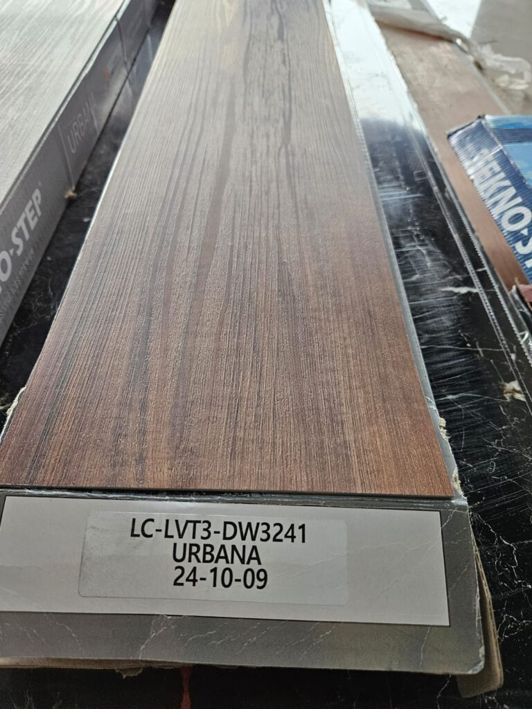 Piso Vinilíco LVT Urbana - Praga