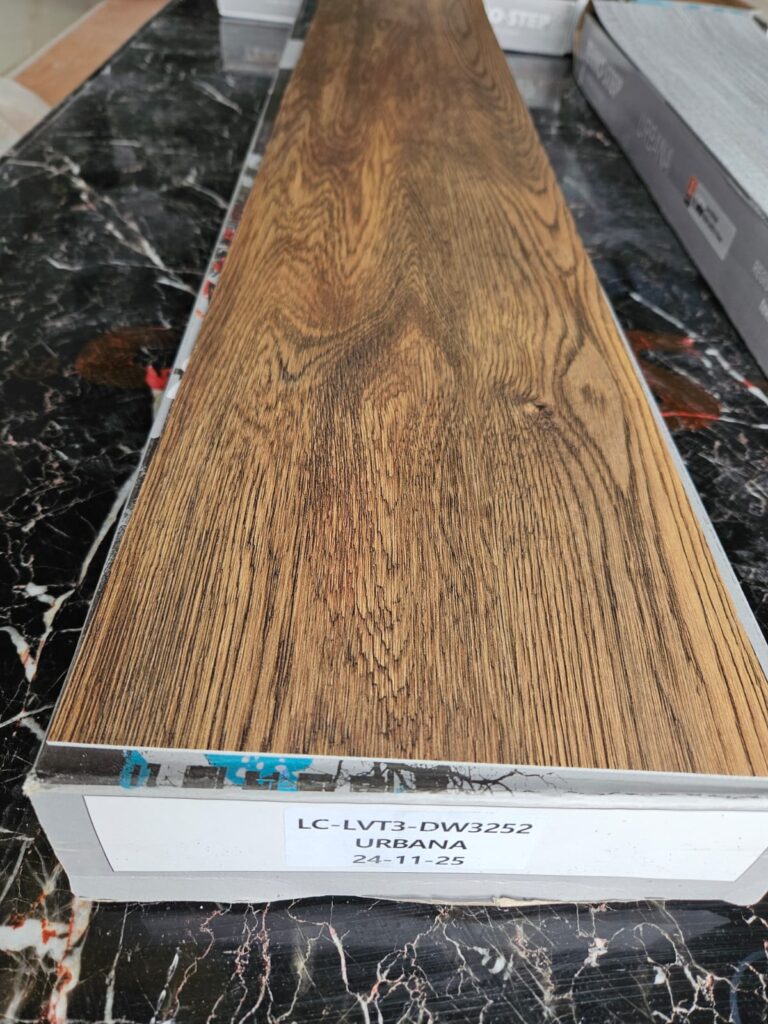 Piso Vinilíco LVT Urbana - Roma
